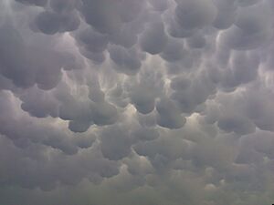 5-22-11 at 506 pm approx 40 minutes prior to the tornado that devastated Joplin,mo