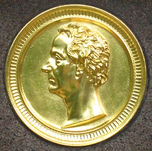 Berlin, Kreuzberg, Bergmannstrasse, Dreifaltigkeitsfriedhof II, Grab Philipp Konrad Marheineke, Portrait-Tondo