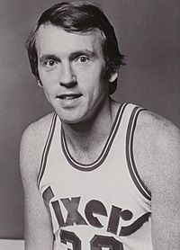 Bob McAdoo - Buffalo Braves 1972-77  Basketball photos, Basketball  photography, Basketball legends