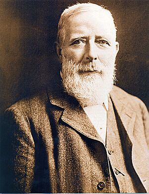 Charles Wells (1842-1914).jpg