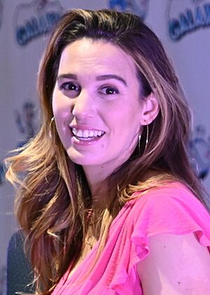 Christy Carlson Romano (48631621676).jpg