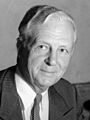 Culbert L. Olson at a convention for the California Federation of Democratic Women's Clubs (cropped)
