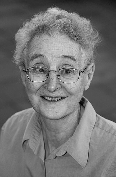Deborah Charlesworth