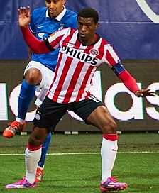 Dinamo-PSV (7)