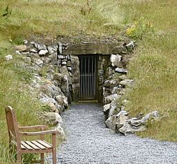 Entrance to Doolin Cave.jpg