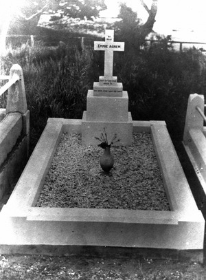 Gravestone of Emmie Agnew in Dunwich Cemeteryf