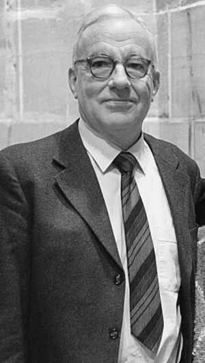 Kurt Marti. Hektor Leibundgut (Photograph) Kurt Marti Dorothee Sölle Adolf Muschg Bern 1989 (cropped)