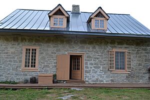 Maison du Domaine-Lakefield 06