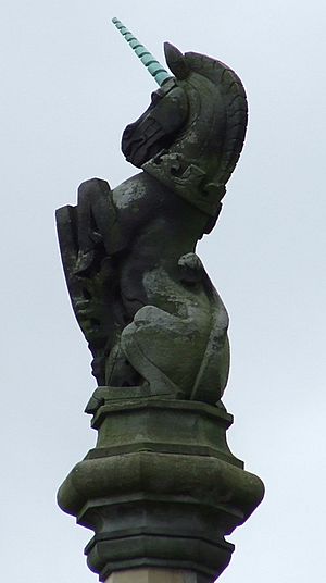 Mercat Cross unicorn - geograph.org.uk - 939887