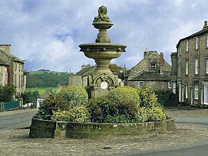 Middleham fountain - geograph.org.uk - 347626