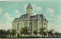 PostcardMarlinTXCourthouseCirca1900to1910