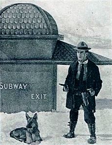The Frozen North (1922) - 2
