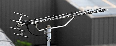 UHF TV Antenna 001