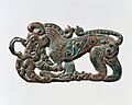 狼紋青銅帶飾-Belt Plaque in the Shape of a Standing Wolf MET DT5398