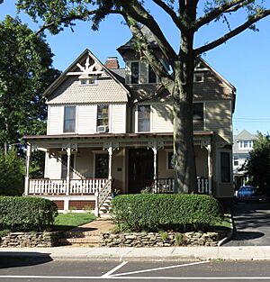 240 Sea Cliff Avenue 2015