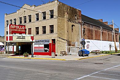 Apollo Movie Theatre, Princeton, Illinois (7885380032)