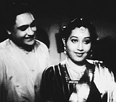 Ashok Kumar and Sumitra Devi in Mashaal (1950)