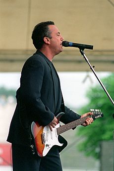 Billy Joel with guitar 1994