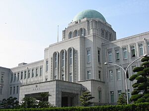 Ehimekencho-20040417