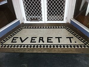 Everett mosaic