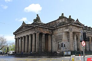 stone building with Doric columns