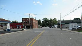 Intersection of Main Street and Maple Avenue