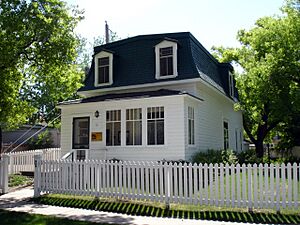 Marr Residence