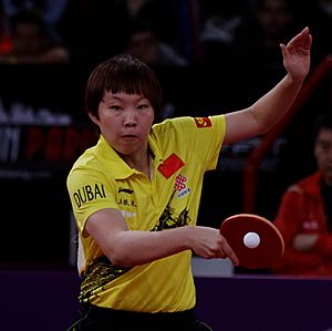 Mondial Ping -Women's Singles - Quarterfinal - Zhu Yuling-Feng Tianwei - 18.jpg