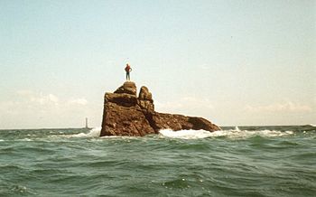 Peaked Rock - Isles of Scilly - geograph.org.uk - 971251.jpg