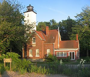 Presque Isle Lighthouse 2