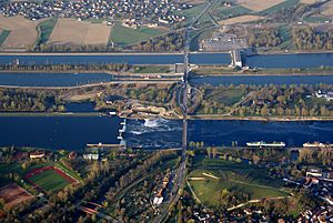 Rhein 800