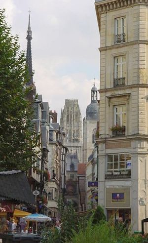 Rouen RueGrosHorloge