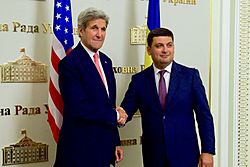 Secretary Kerry Shakes Hands With Ukrainian Prime Minister Groysman Before a Meeting at the Rada in Kyiv (27870887100)