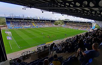The Kassam Stadium - geograph.org.uk - 6961557.jpg