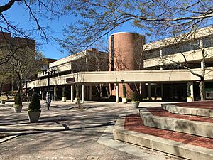 University of Maryland Baltimore County (UMBC), 1000 Hilltop Circle, Baltimore, MD 21250 (33774497811)