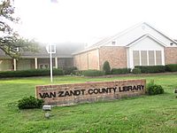 Van Zandt County Library in Canton, TX IMG 5617