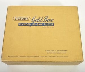 Victory-gold-box
