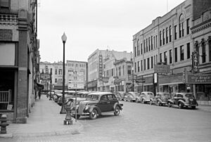 3rd Pearl La Crosse Wisconsin LOC fsa.8a11061