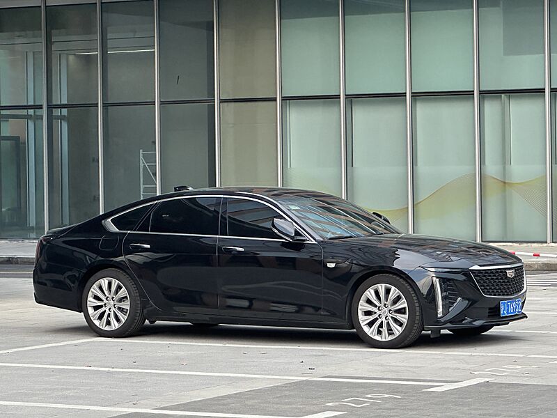 Cadillac CT6 II 012