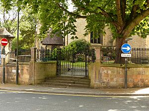 Churchyard Entrance, St Peter and St Paul's Church, Mansfield