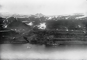 ETH-BIB-Green-Harbour, Kohlenstation aus 800 m Höhe-Spitzbergenflug 1923-LBS MH02-01-0007
