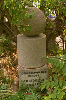 Fröbeldenkmal