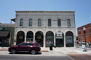 Granbury June 2018 37 (Home Sweet Home and Cendera Funding - E. A. Hannaford Building and Boyle Building)