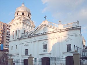 Iglesia Santa Rosalía.jpg