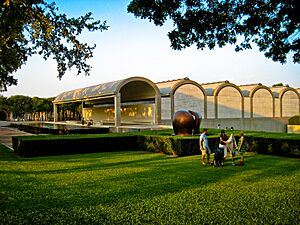Kimbell Art Museum with Moore sculpture
