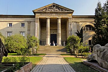 La galerie de géologie du jardin des plantes à Paris