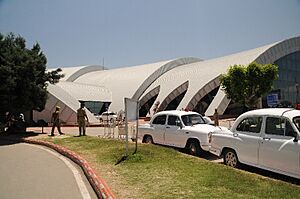 Lapangan terbang Srinagar 2