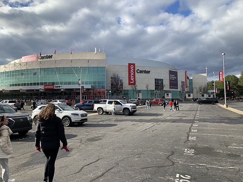 Lenovo Center Side