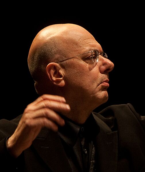 Leon Botstein conducting portrait