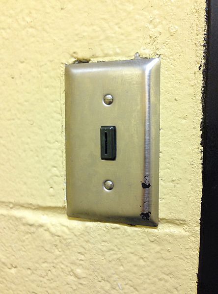 Locking switch